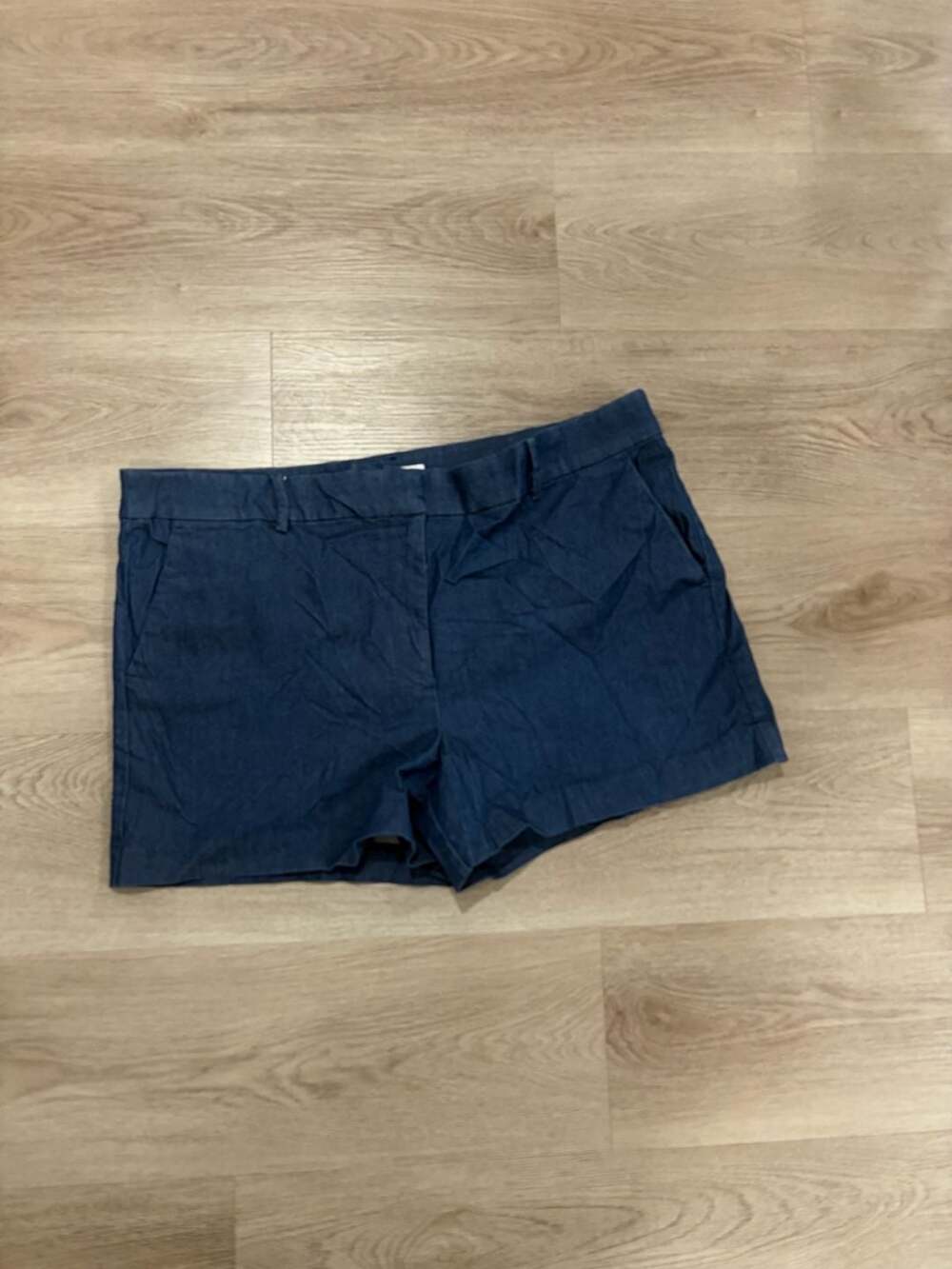 LOFT The Riviera Short Size 16 Blue Denim